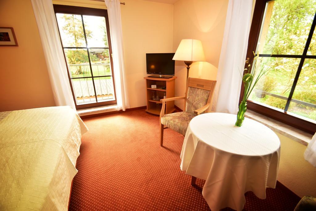 Landhotel Zur Guten Einkehr Grubschütz Eksteriør bilde